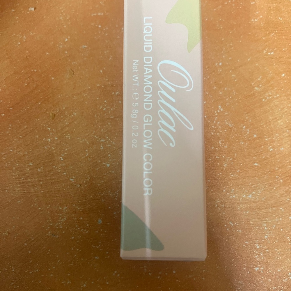 Qulac liquid diamond glow color - Picture 2 of 6